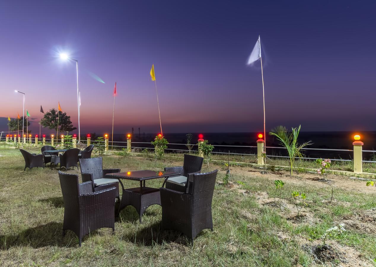 La Vue Resort Kāziranga Kültér fotó