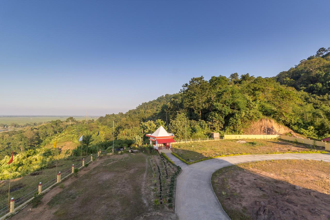 La Vue Resort Kāziranga Kültér fotó